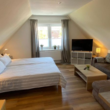 Ferienwohnung Ausguck Jever Ngoại thất bức ảnh